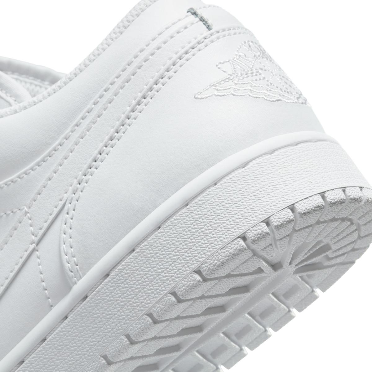 product/n/i/nike_553558-136-phsyd002.jpg