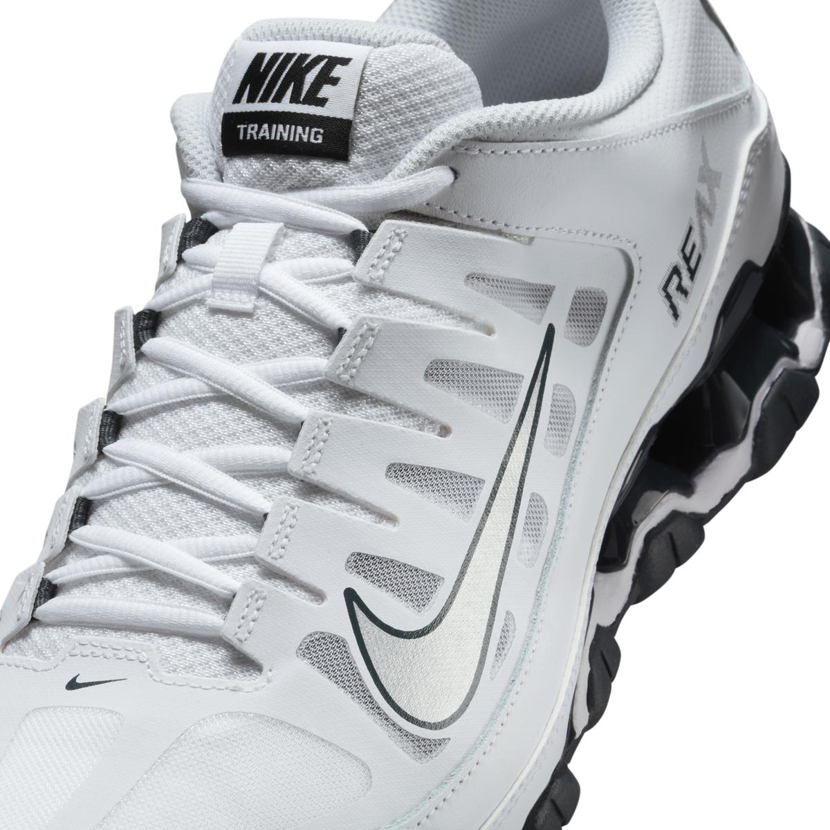 product/n/i/nike_621716-108_white-metallic-silver-classic-charcl_5.jpg