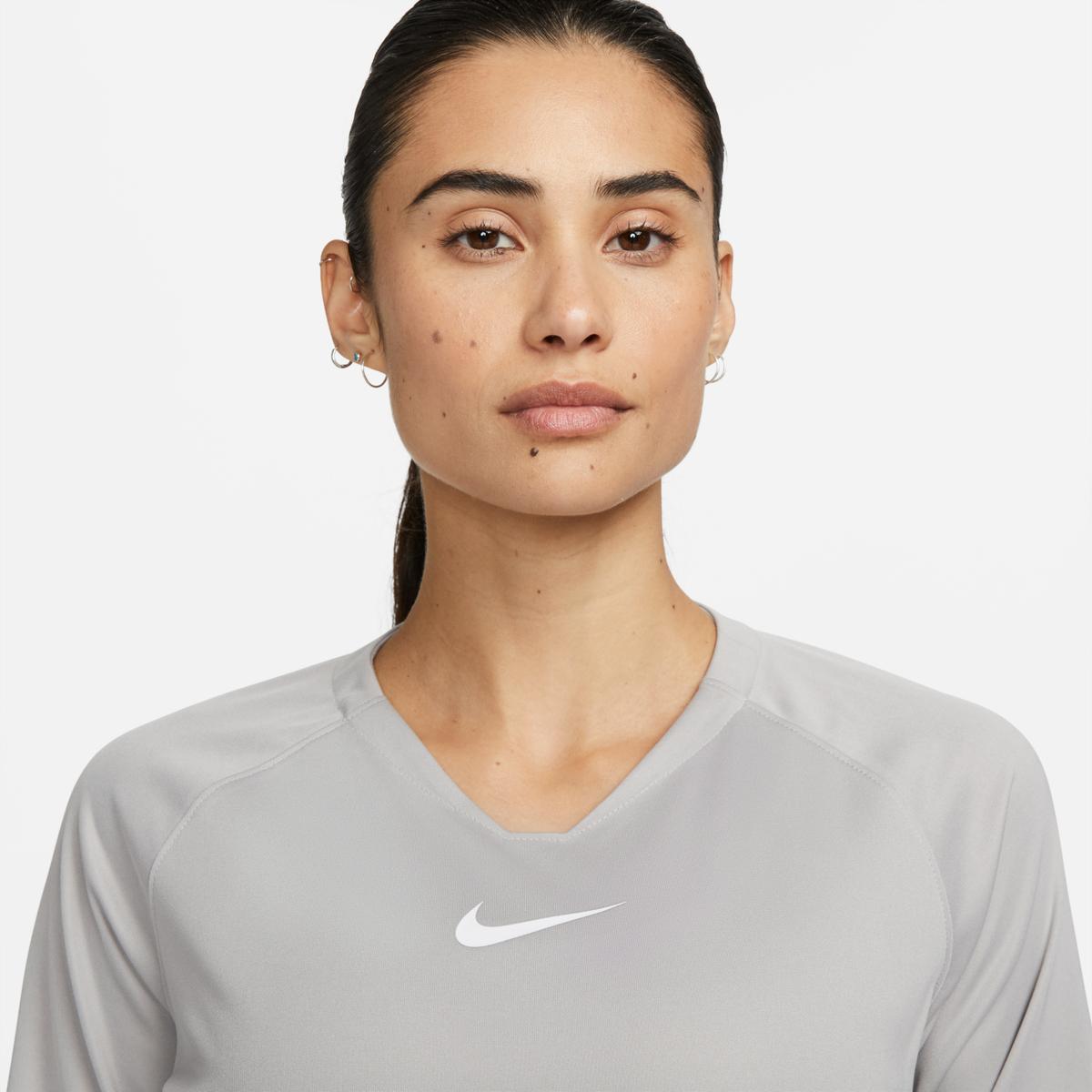 product/n/i/nike_av2610-057-phsym001_new.jpg