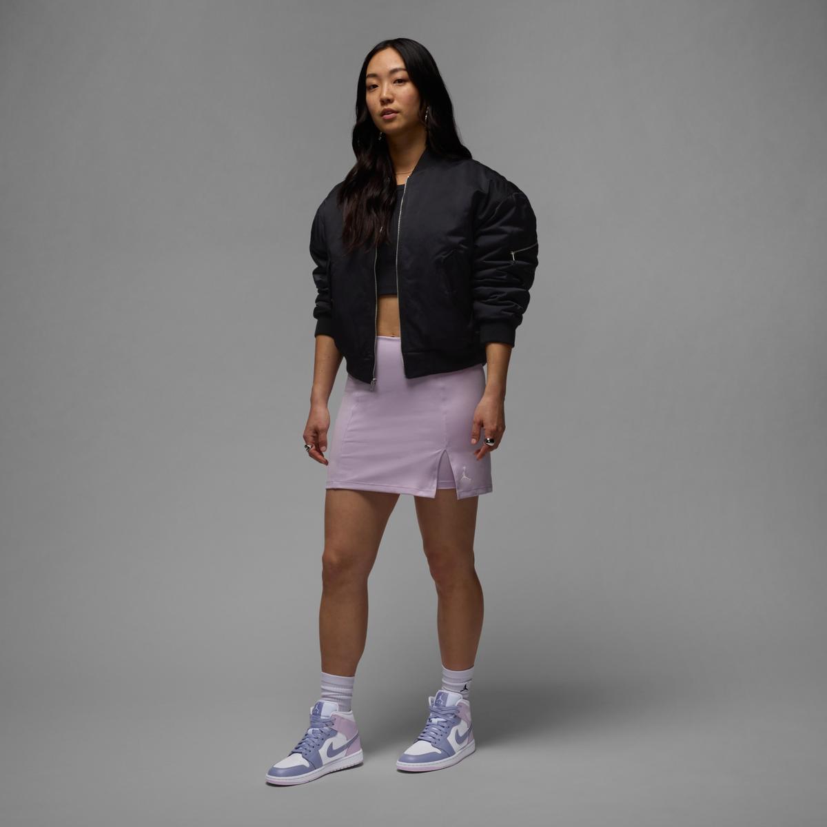 product/n/i/nike_bq6472-510-phsym001.jpg