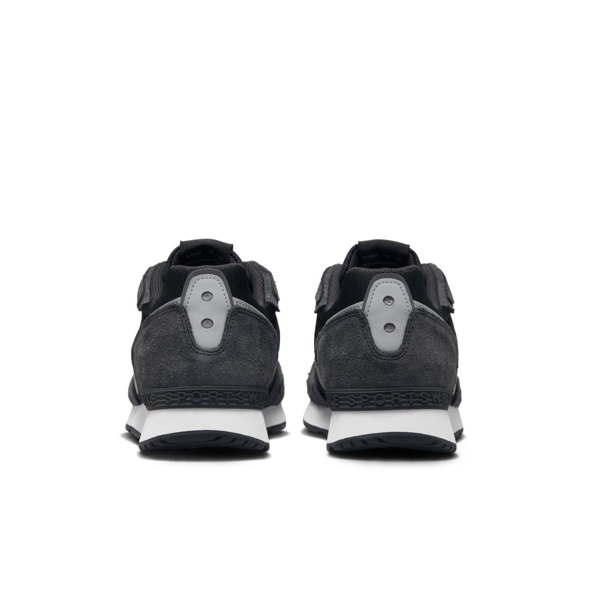 product/n/i/nike_ck2944-014_3000.jpg