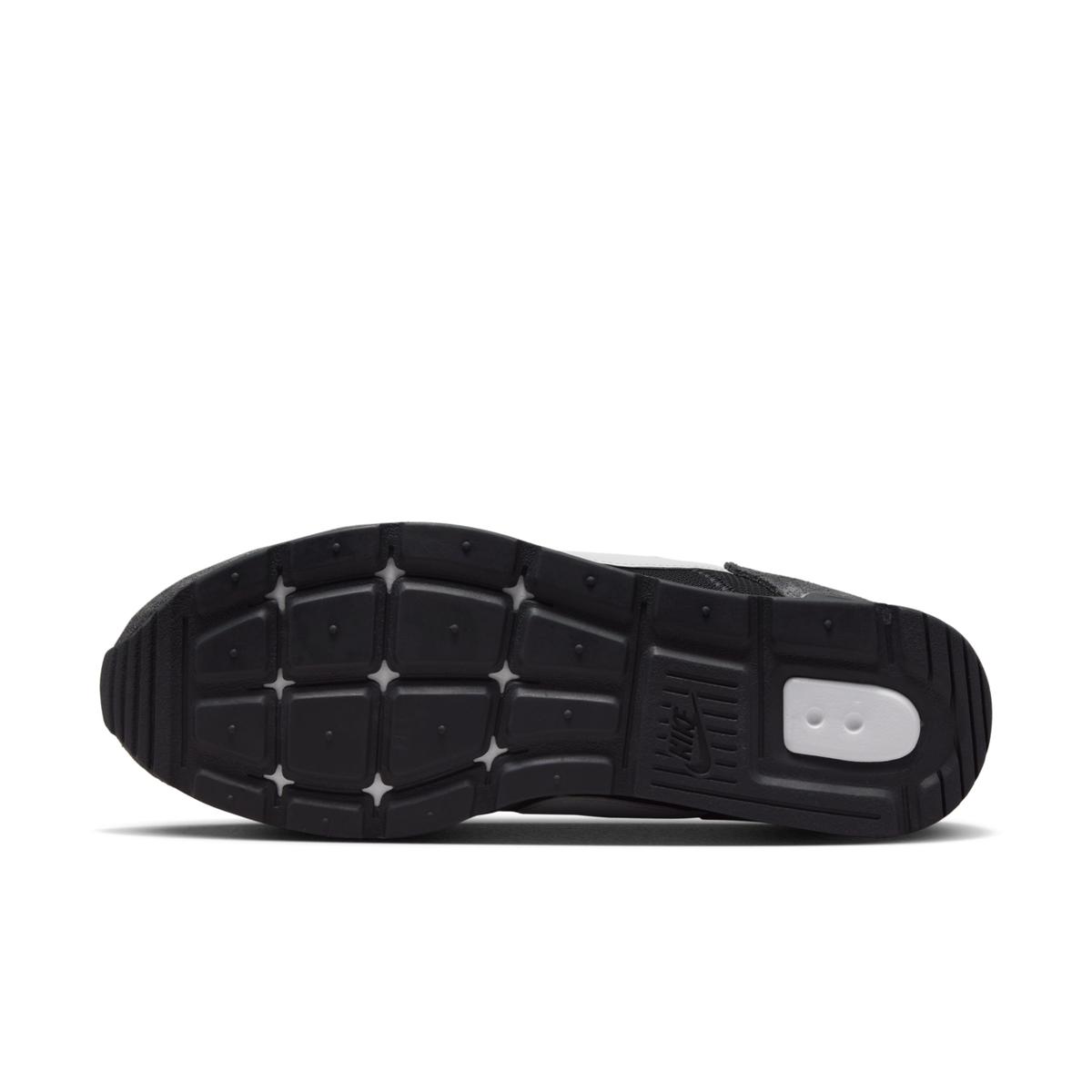 product/n/i/nike_ck2944-014_9000.jpg