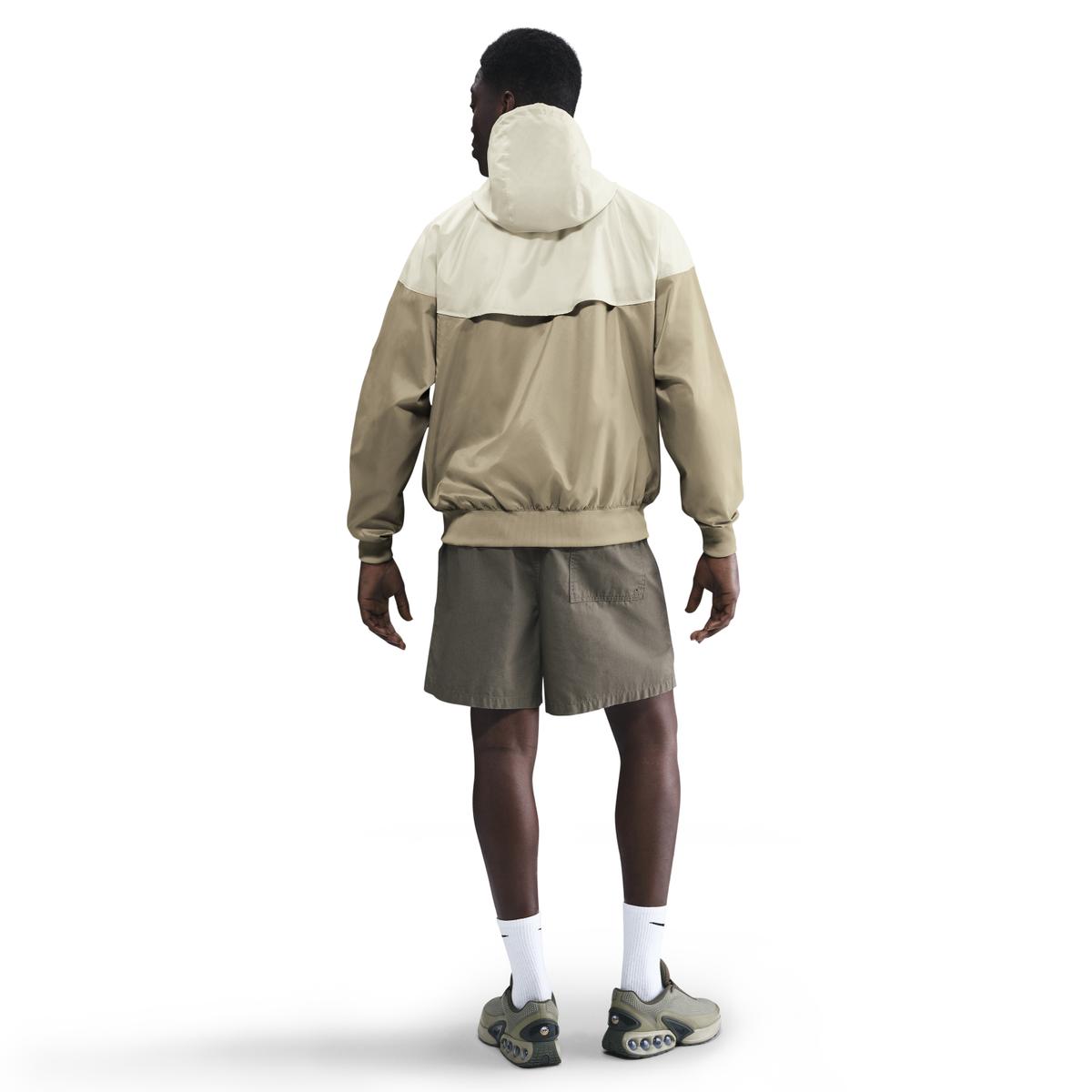 product/n/i/nike_da0001-297_parachute-beige-lt-khaki-white_8.jpg