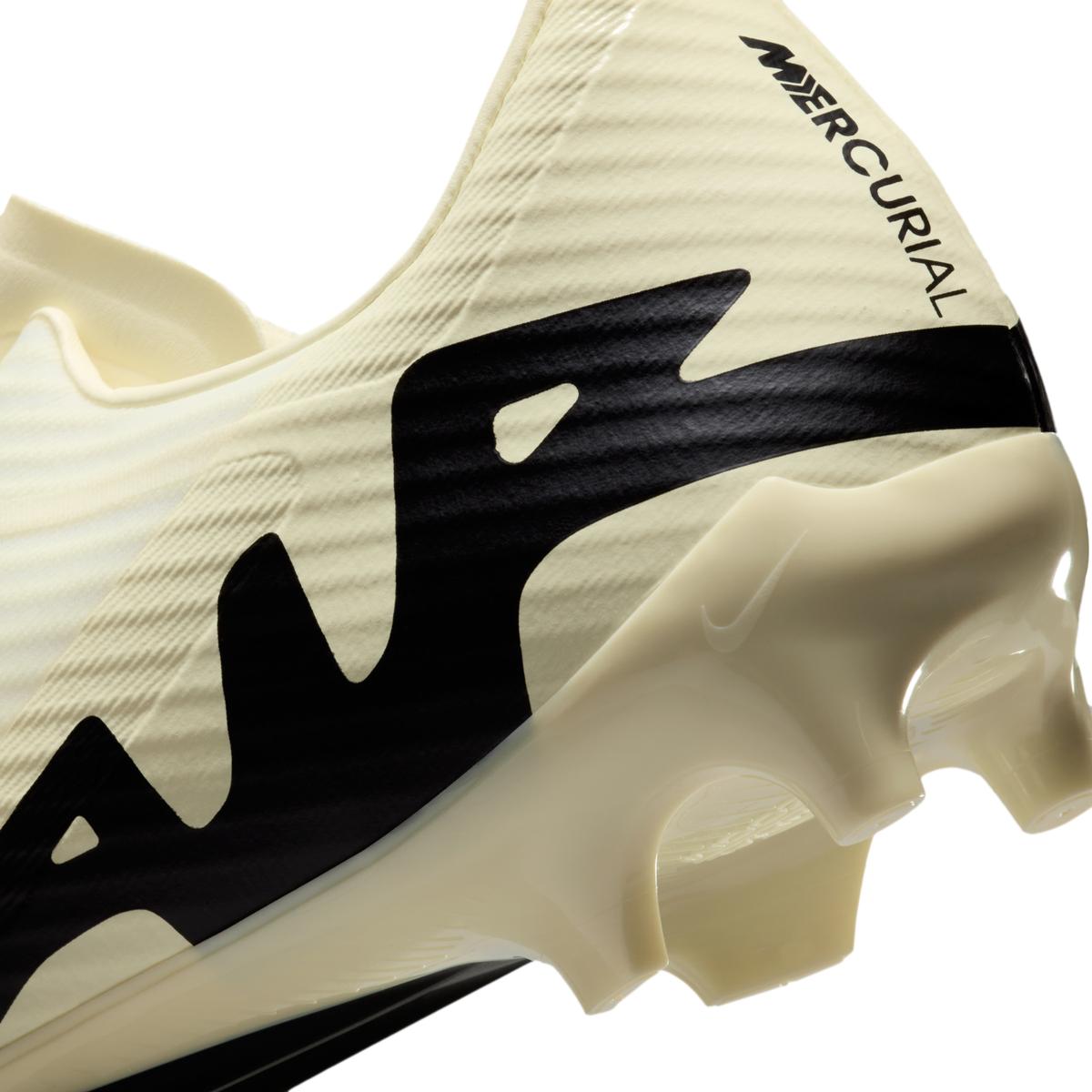 product/n/i/nike_dj5631-700-phsyd002.jpg