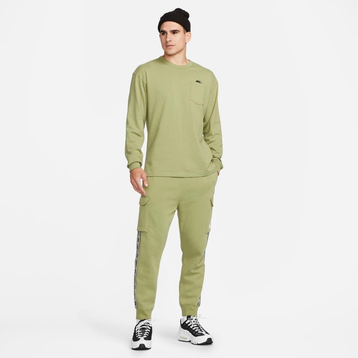 product/n/i/nike_dr7929-334-phsym003.jpg