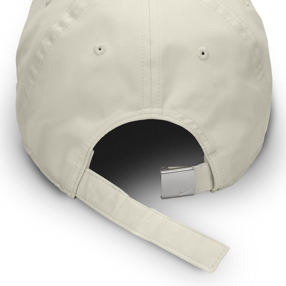 product/n/i/nike_fb5372-072_light-bone-metallic-silver_1.jpg