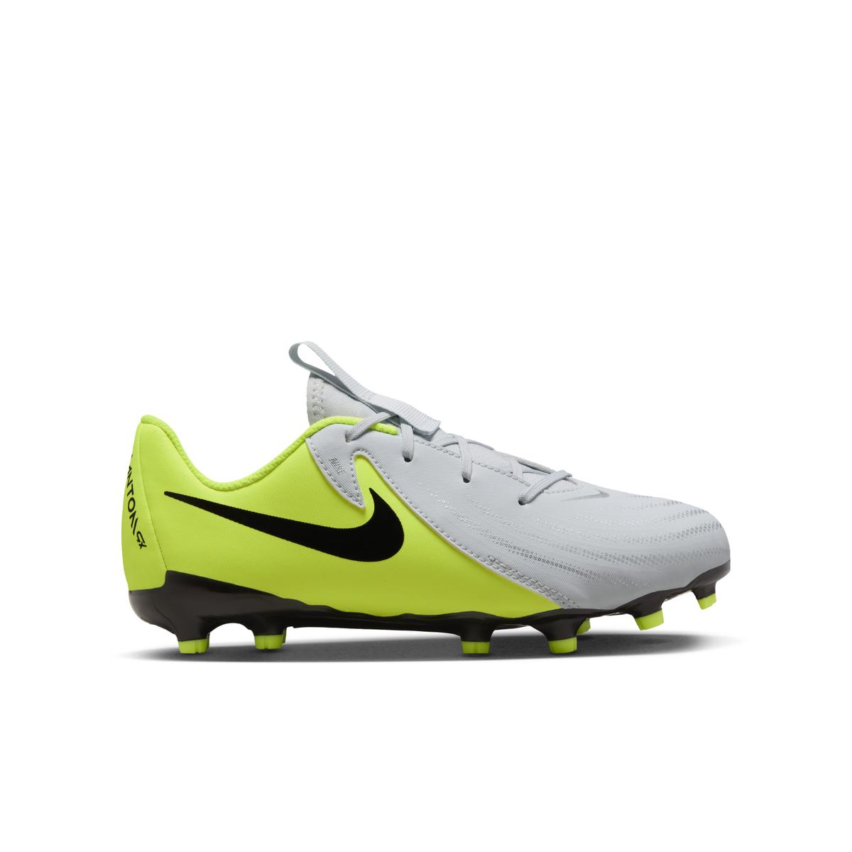 product/n/i/nike_fd6722-003_metallic-silver-black-volt_2.jpg