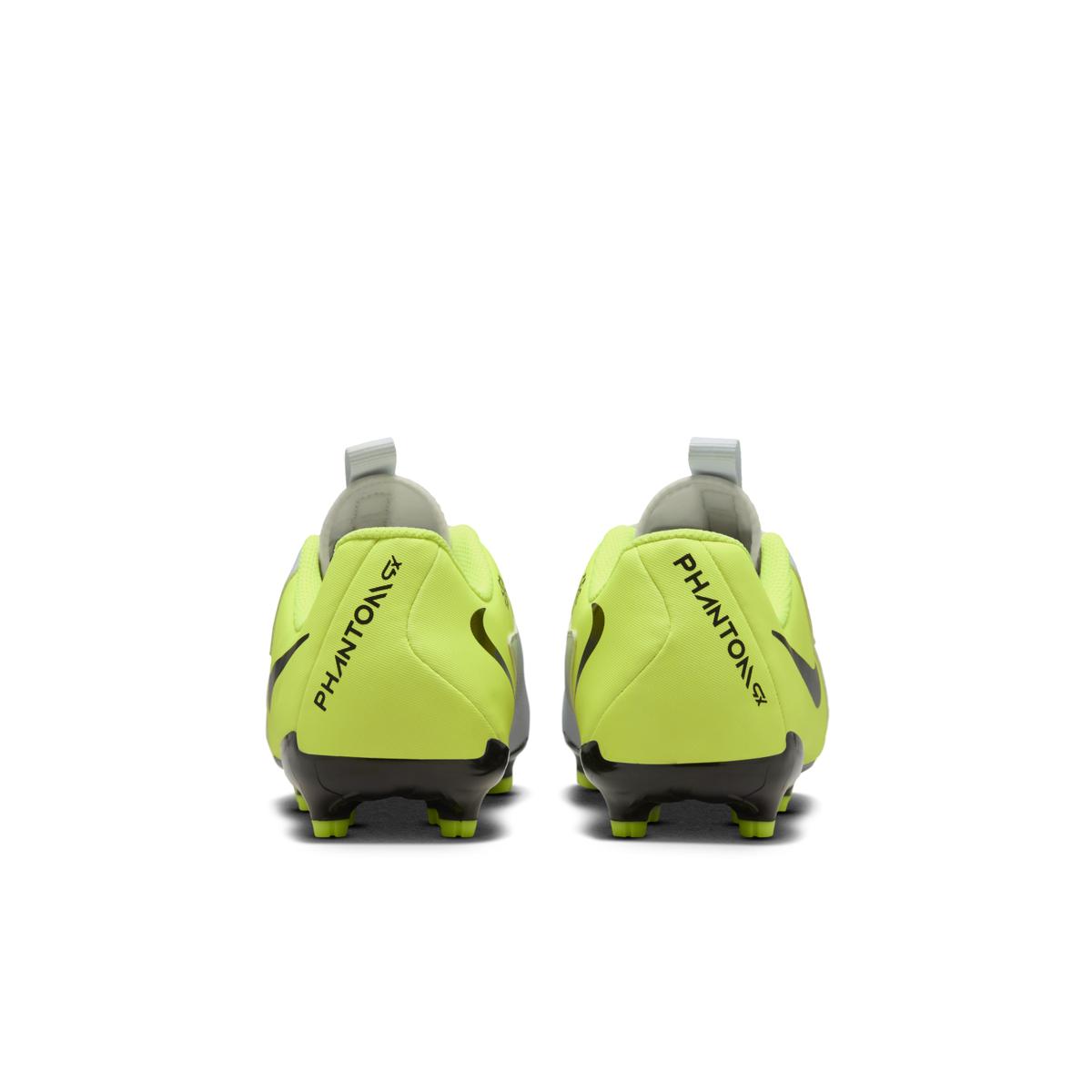 product/n/i/nike_fd6722-003_metallic-silver-black-volt_6.jpg