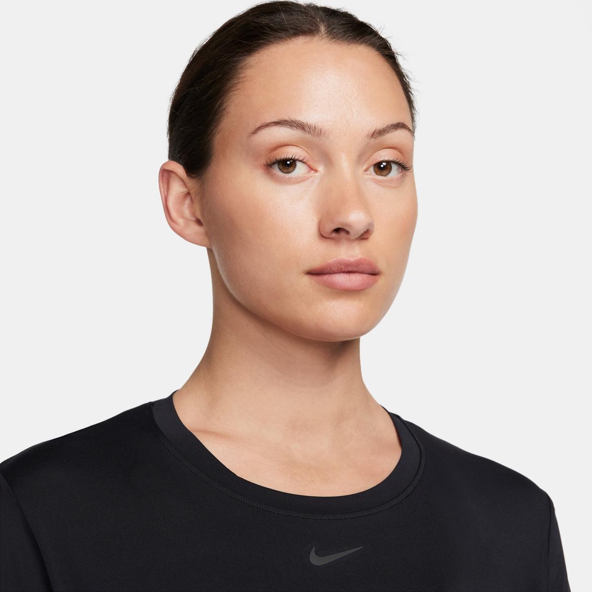 product/n/i/nike_fn2798-010-phsym001.jpg