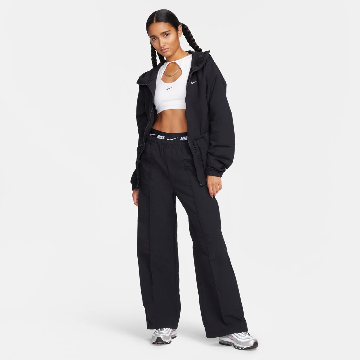 product/n/i/nike_fn3669-010-phsym007.jpg