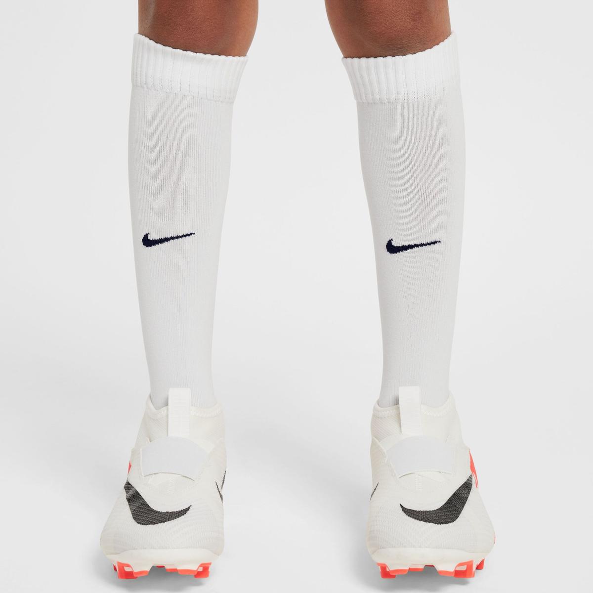 product/n/i/nike_fn9205-101-phsym009.jpg
