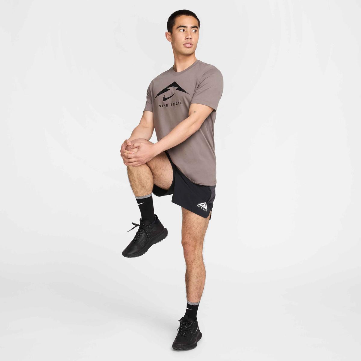 product/n/i/nike_fq3914-289_cave-stone-black_5.jpg