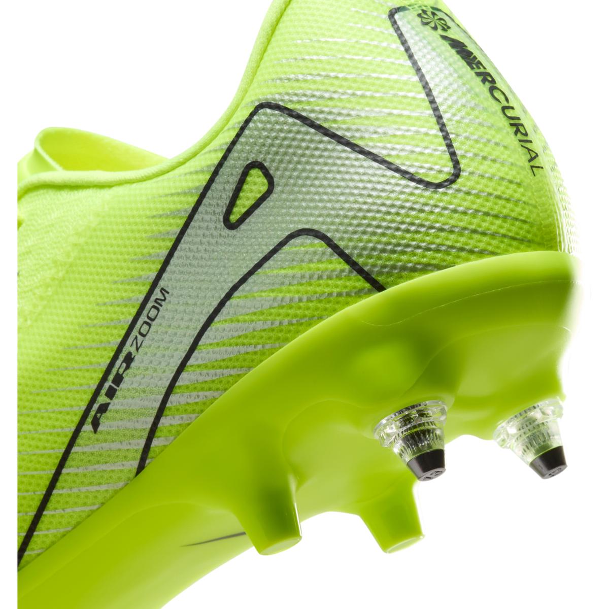 product/n/i/nike_fq8425-700-phsyd002.jpg