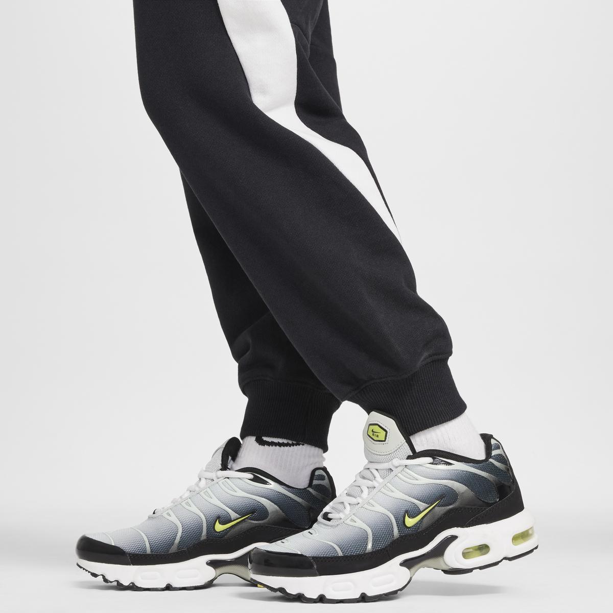 product/n/i/nike_hf8811-010_noir-blanc-blanc_4.jpg