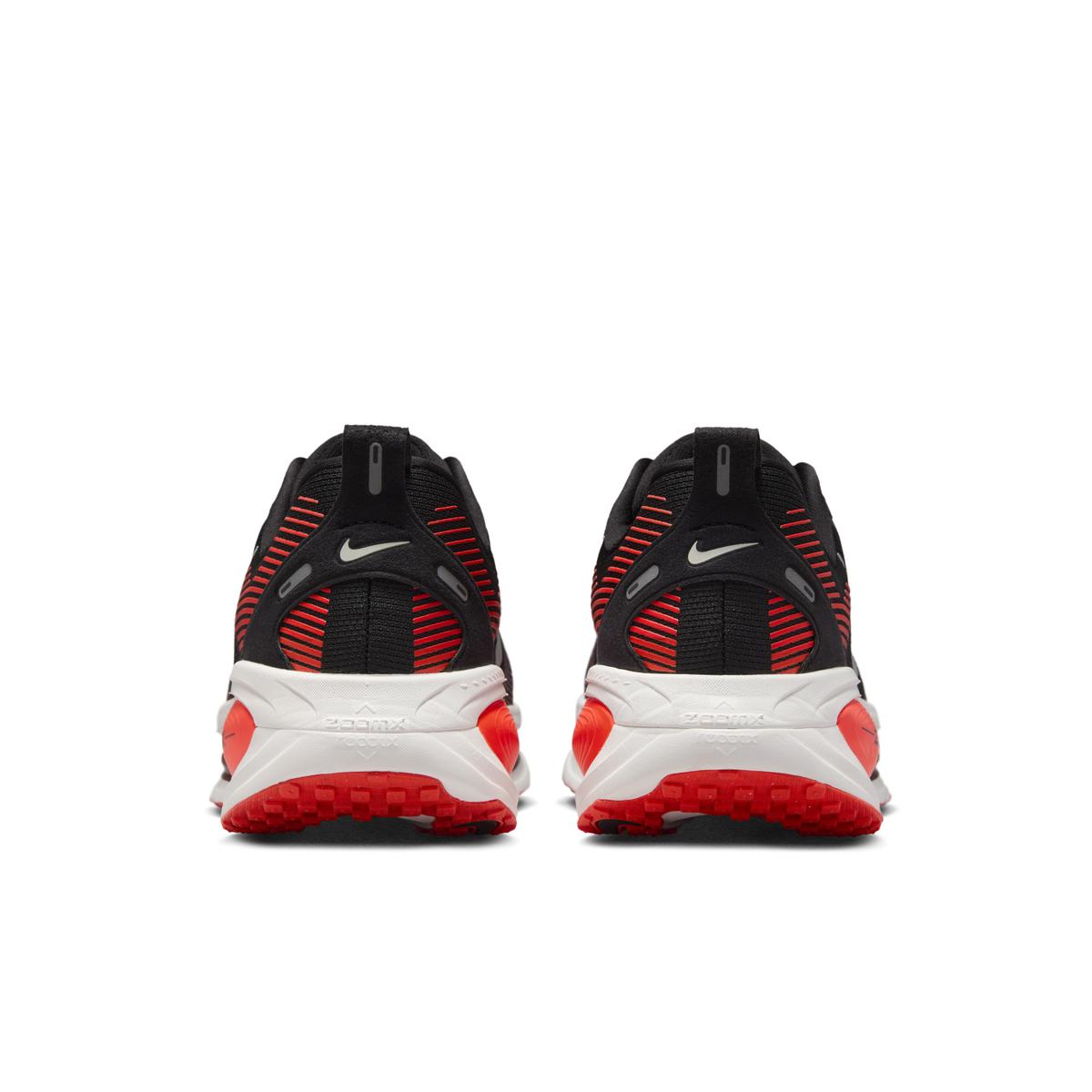 product/n/i/nike_hm6803-008_black-metallic-silver-bright-crimson_1.jpg