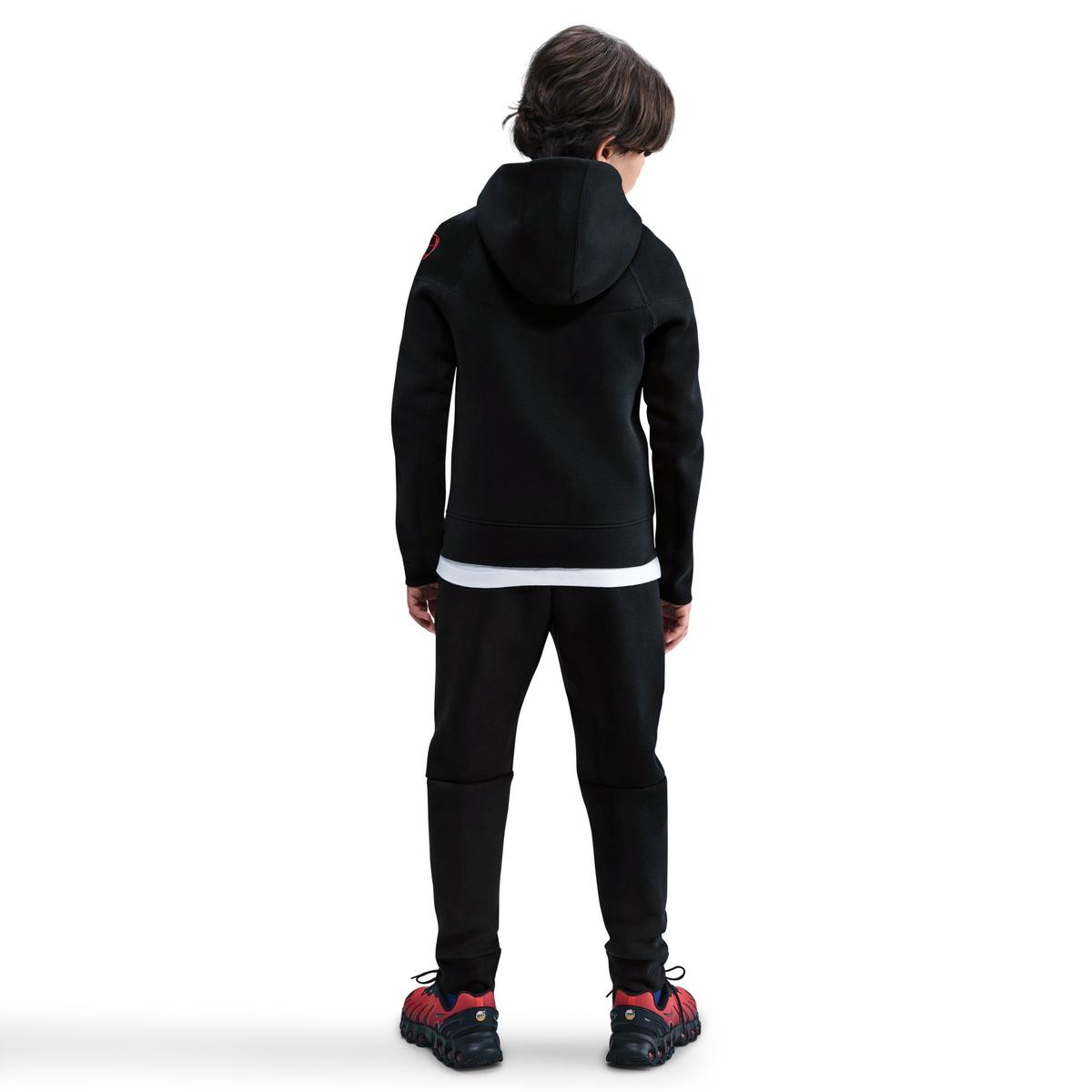 product/n/i/nike_hq3869-010_black-global-red_4.jpg