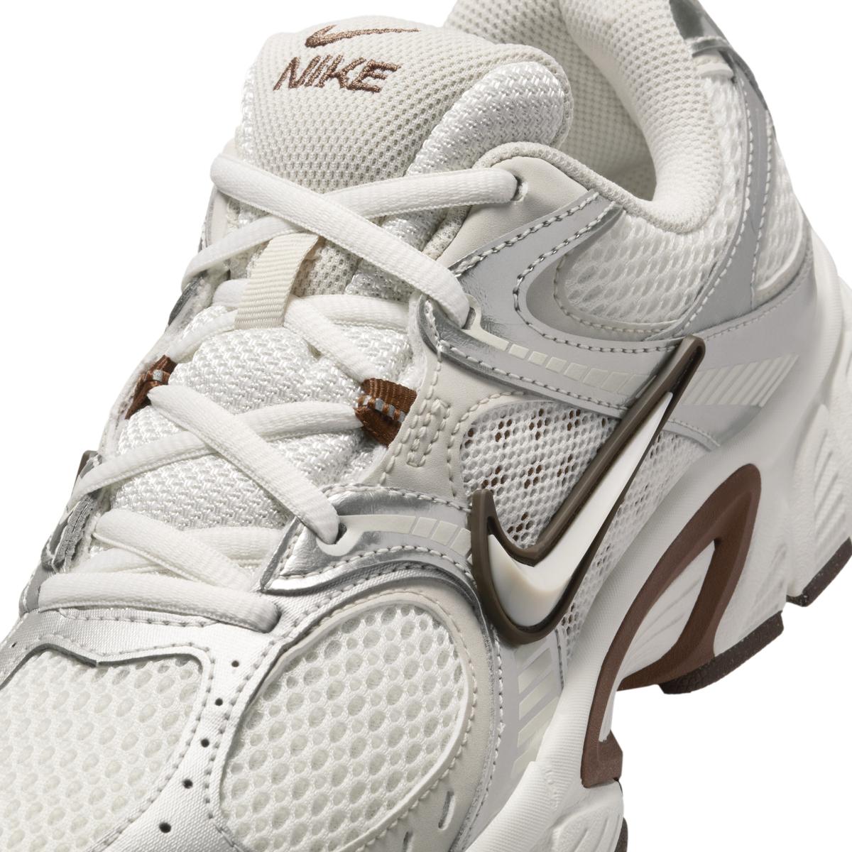 product/n/i/nike_hq7901-102_sail-fauna-brown-phantom-light-orewood-brown_3.jpg