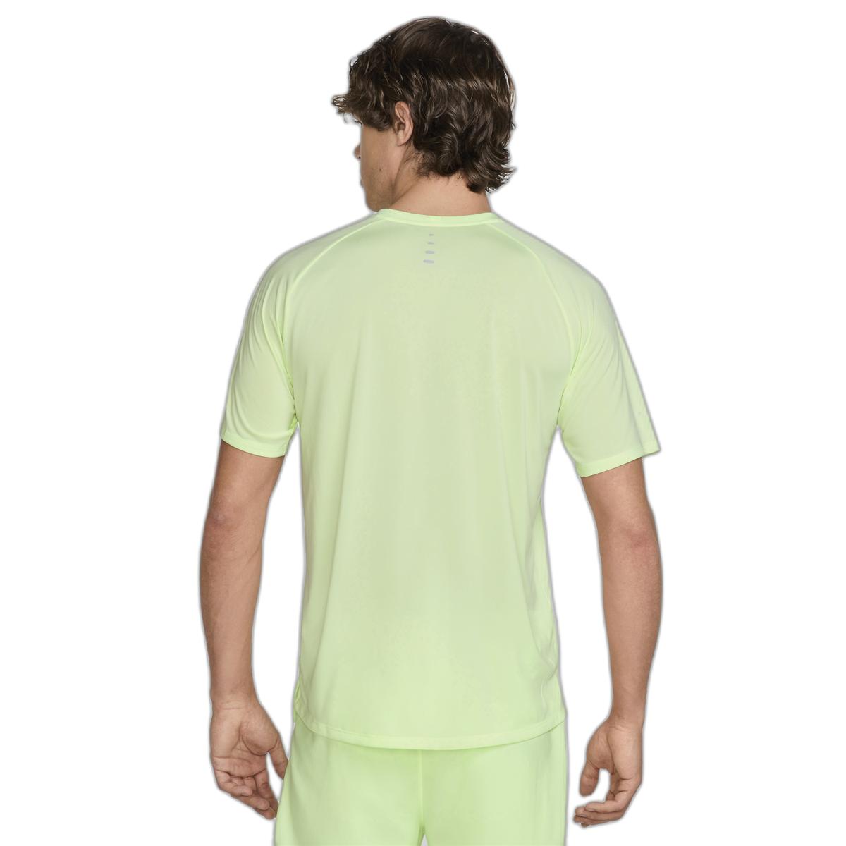product/n/i/nike_hv5203-701_barely-volt_2.jpg