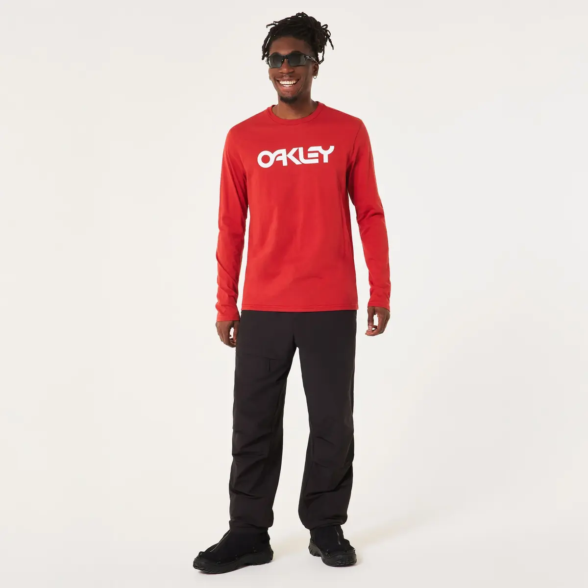 product/o/a/oakley_foa404012-4ch_3.jpg