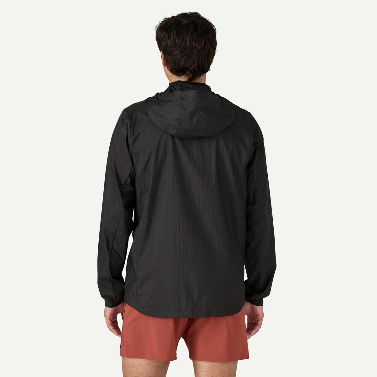 product/p/a/patagonia_24142-blk_noir_3.jpg