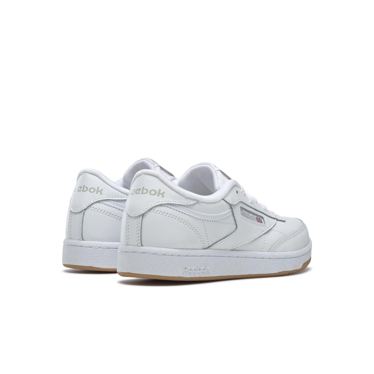 product/r/e/reebok-classics_cn5646_7_footwear_photography_back_lateral_top_view_white_000.jpg