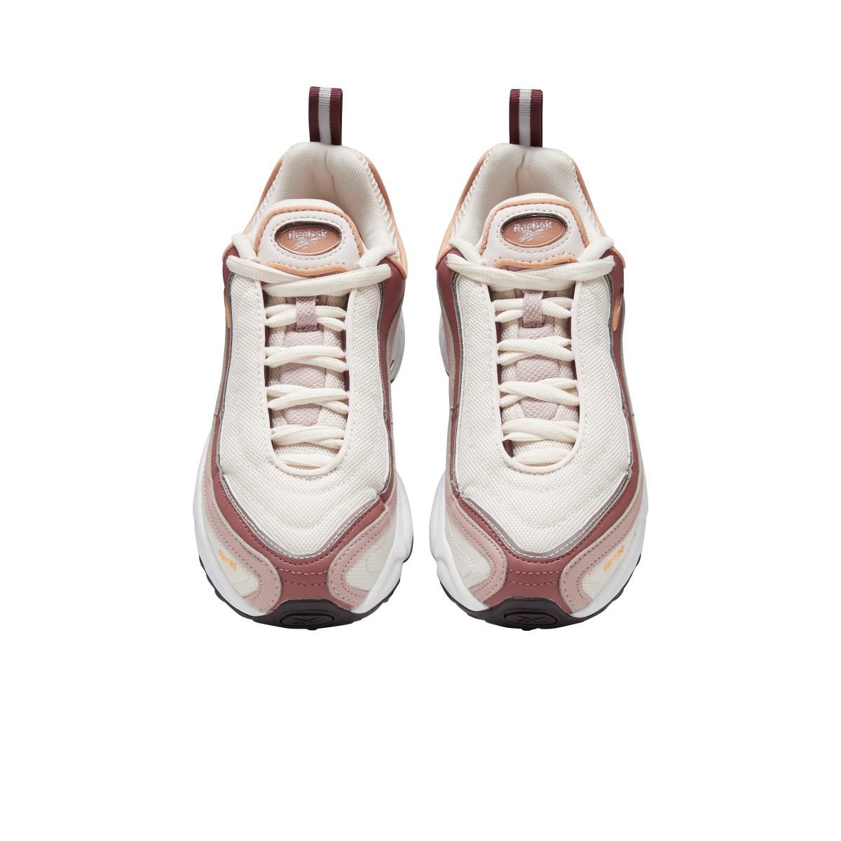 product/r/e/reebok-classics_dv9618_2_footwear_photography_top_portrait_view_white_000.jpg