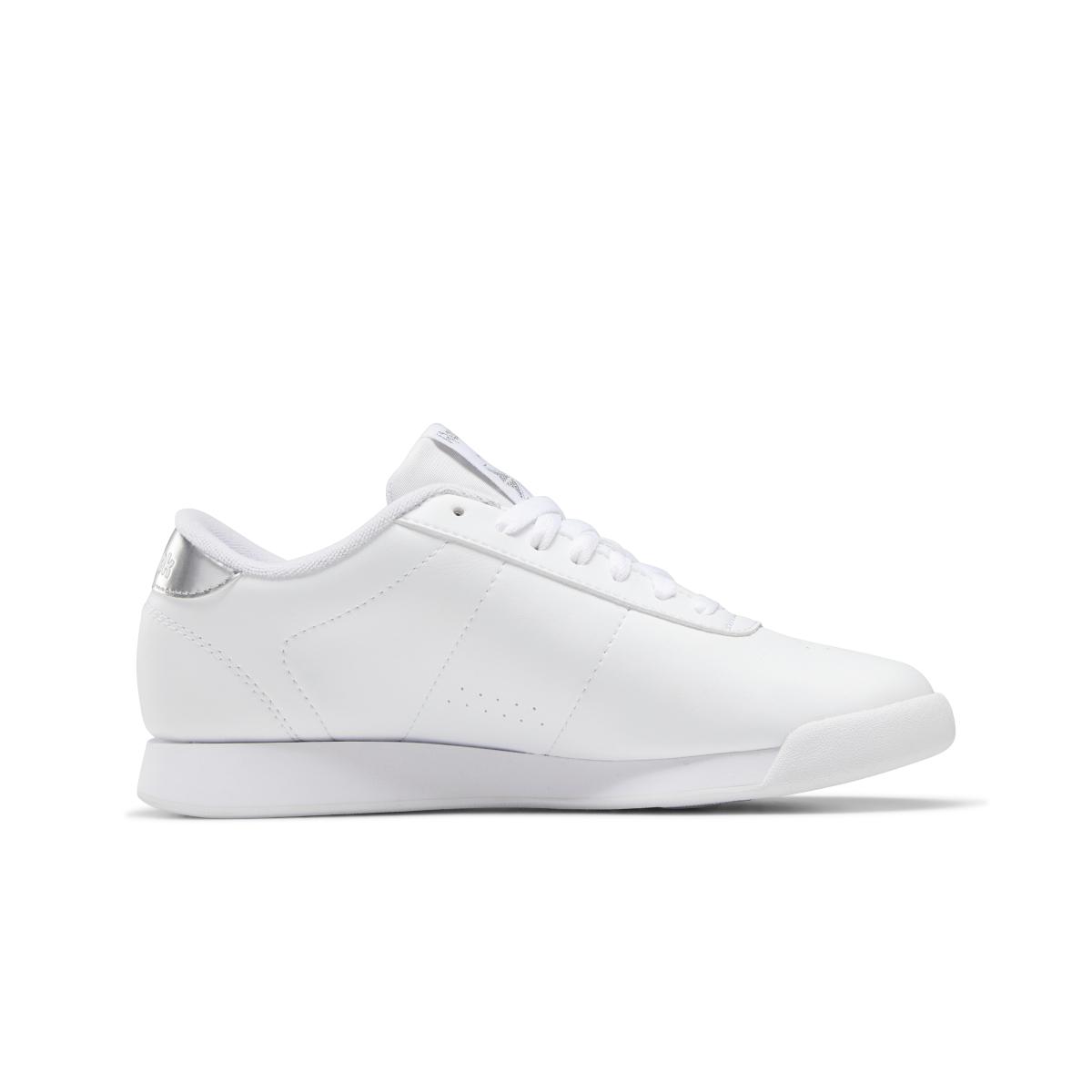 product/r/e/reebok-classics_gy6182_4_footwear_photography_side_medial_center_view_white_000.jpg