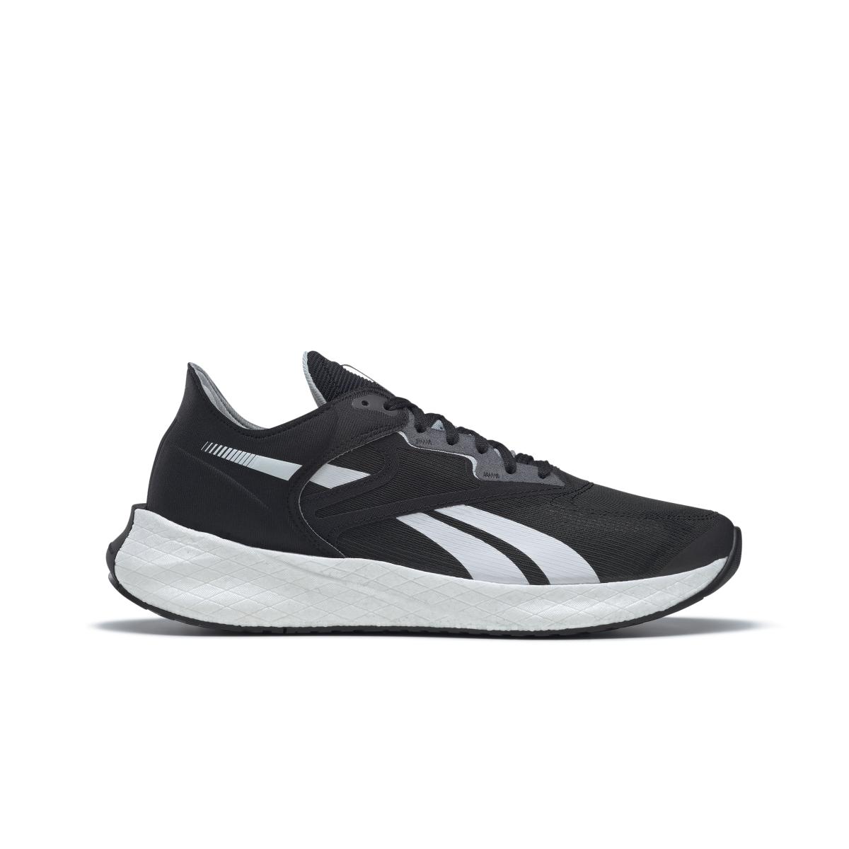 product/r/e/reebok_gw7197_1_footwear_photography_side_lateral_center_view_white.jpg