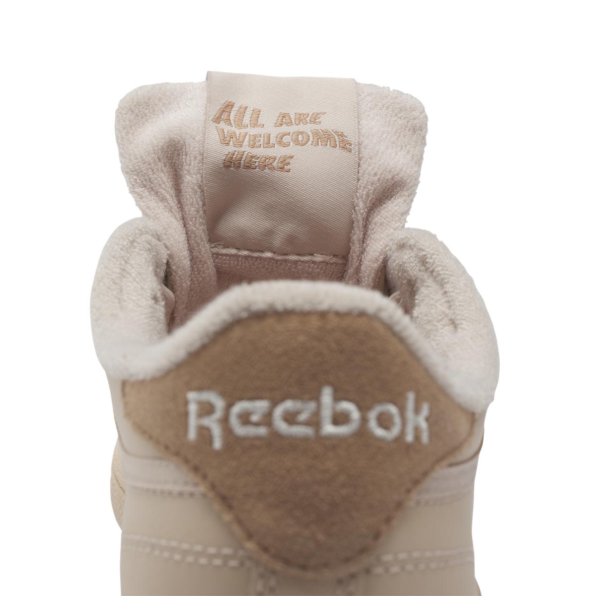 product/r/e/reebok_hq7100_7_footwear_photography_detail_view_1_white.jpg