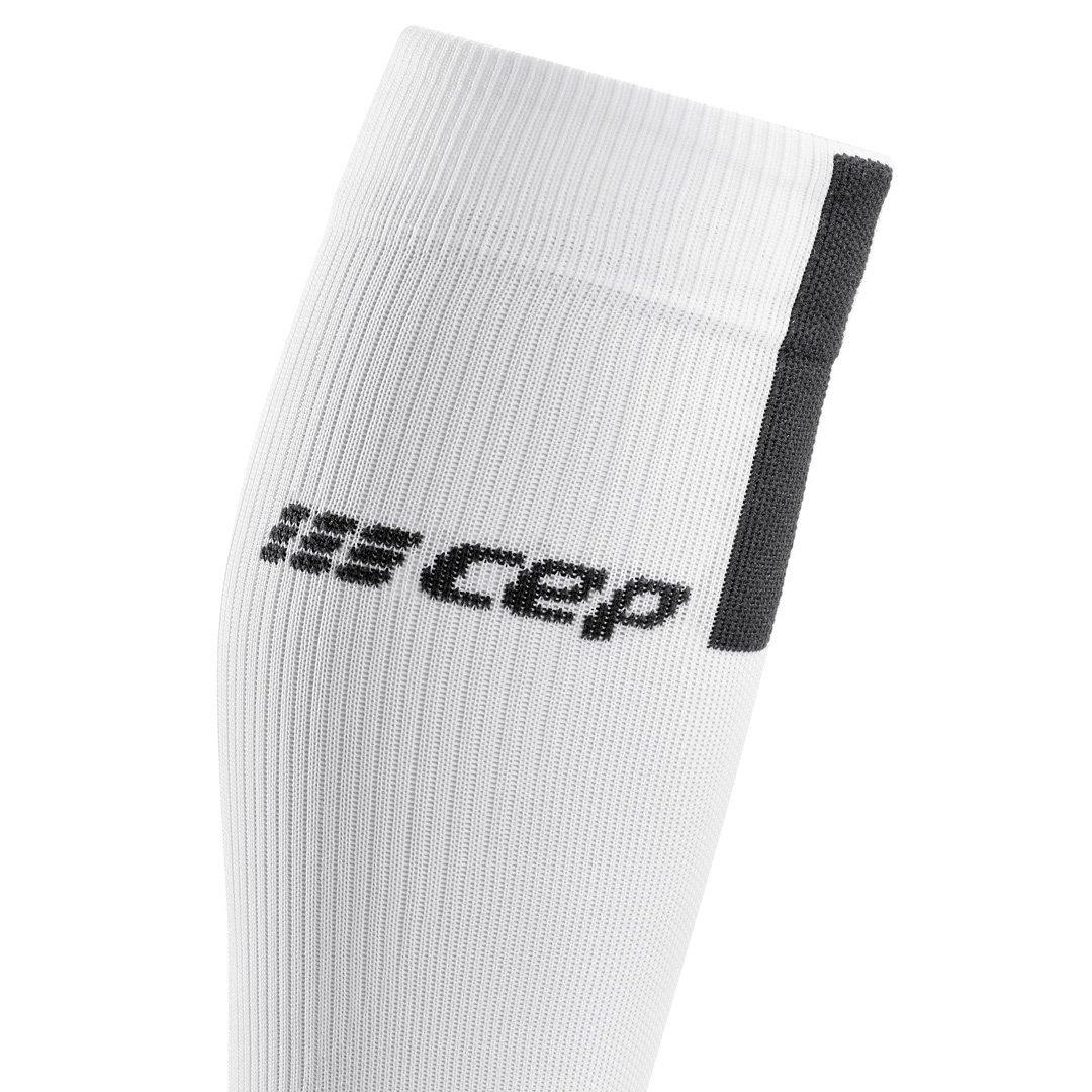 product/r/u/run-compression-socks-3.0-white-dark-grey-wp508x-m-wp408x-w-closeup-1-sba_258fbf18-67de-4979-be2f-4c2bb25cec64_1800x1800.jpg