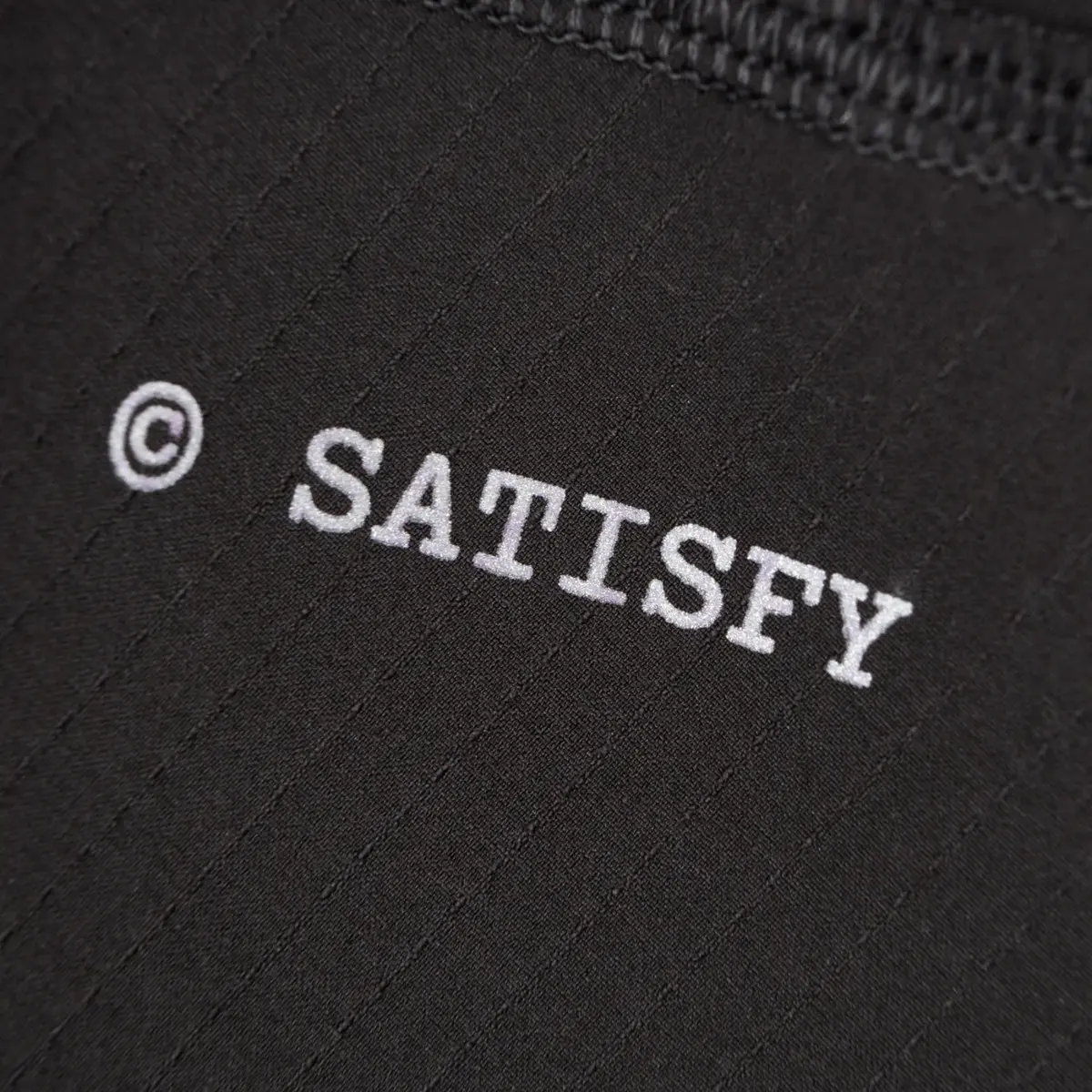 product/s/a/satisfy_11010-bk_black_5.jpg