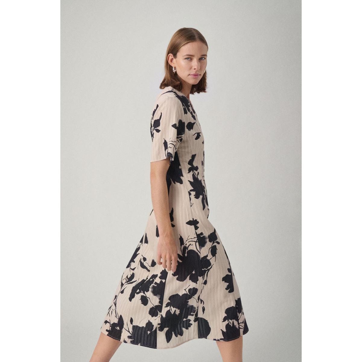 product/s/o/soaked-in-luxury_30408427-303944_6.jpg