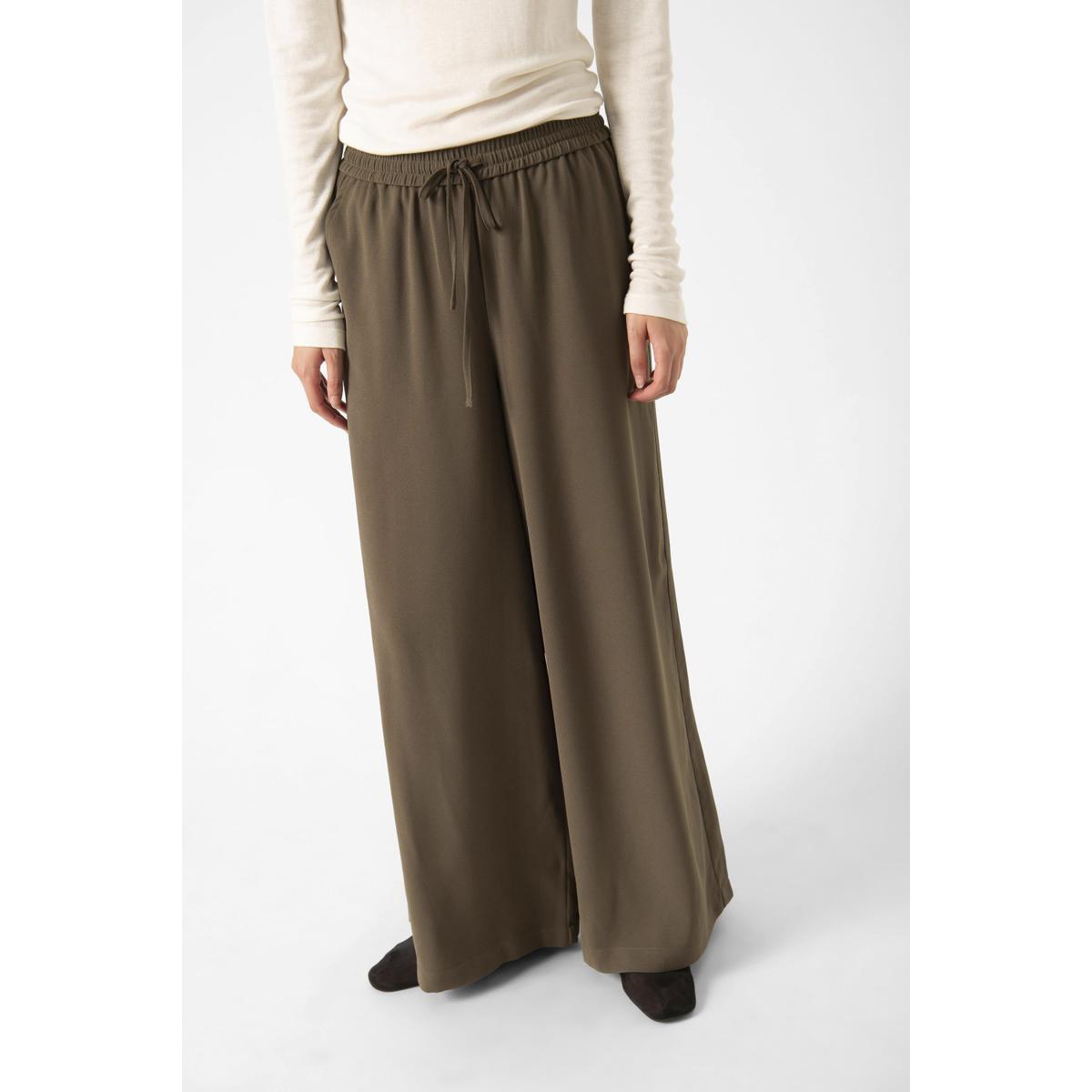 product/s/o/soaked-in-luxury_30408448-190822_1.jpg