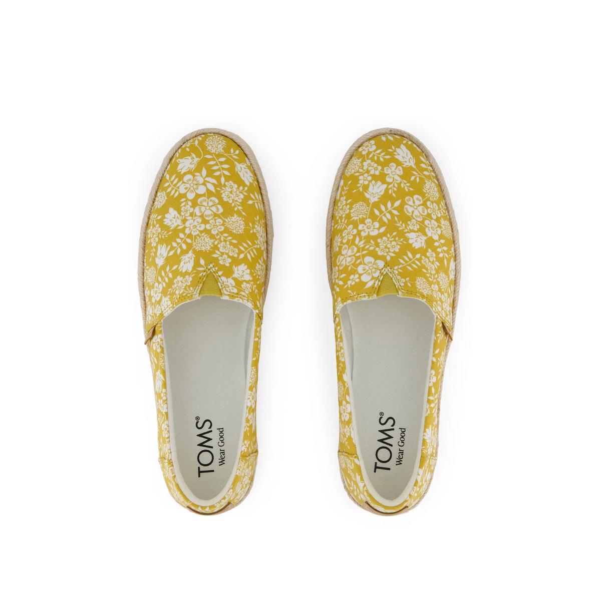 product/t/o/toms_10022575-700_gold-honey_4.jpg