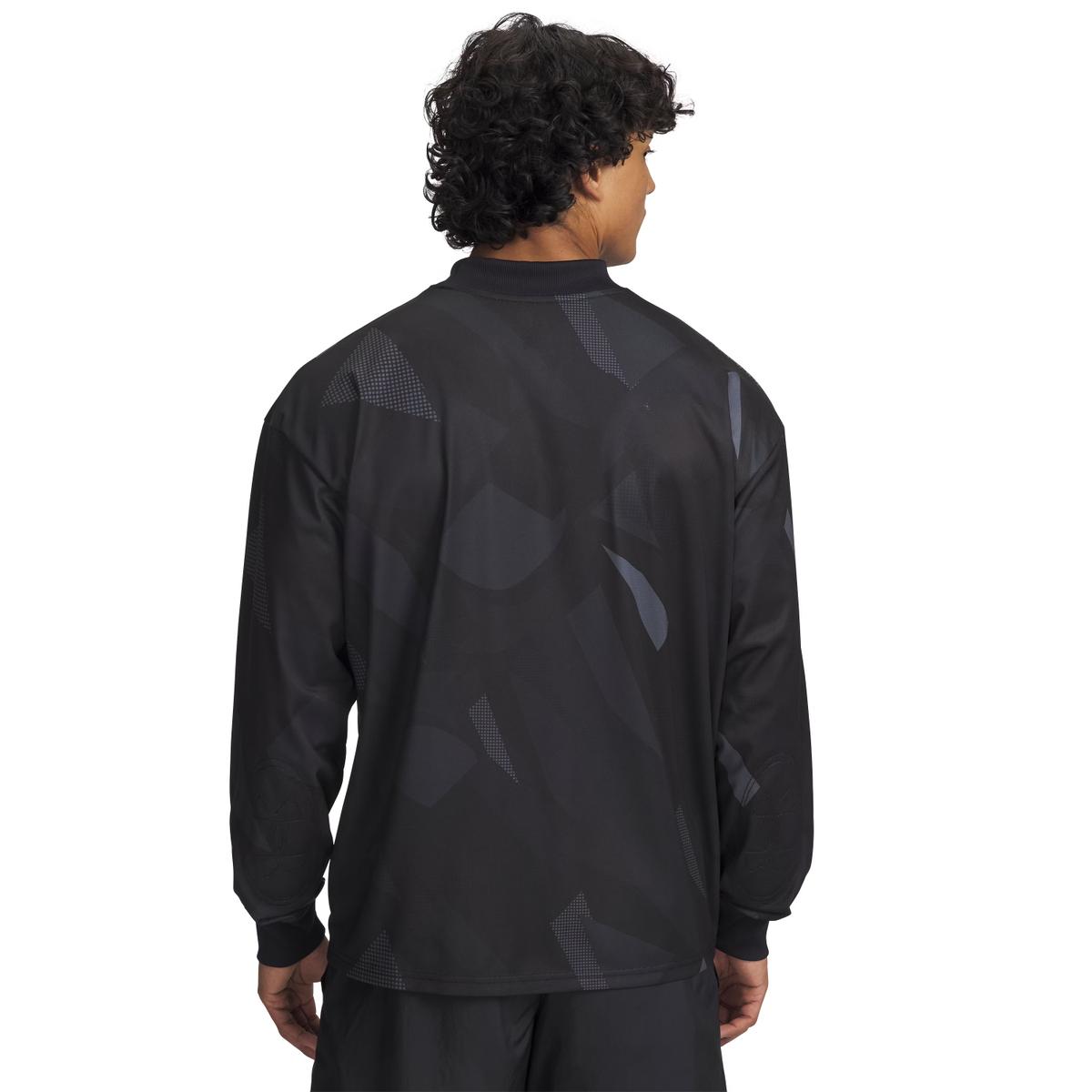 product/u/n/under-armour_6005123-001_black_2.jpg