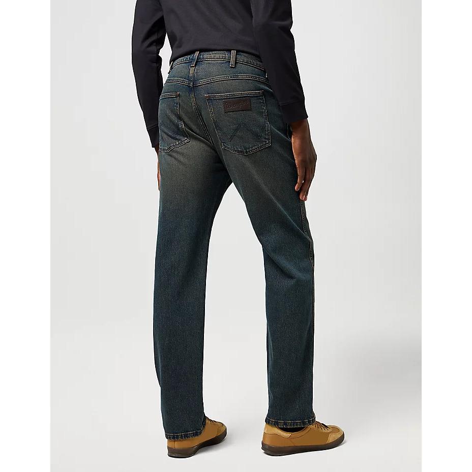 product/w/r/wrangler-112370956-black-3.jpg