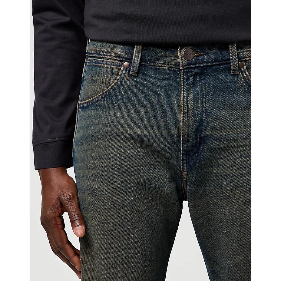 product/w/r/wrangler-112370956-black-7.jpg