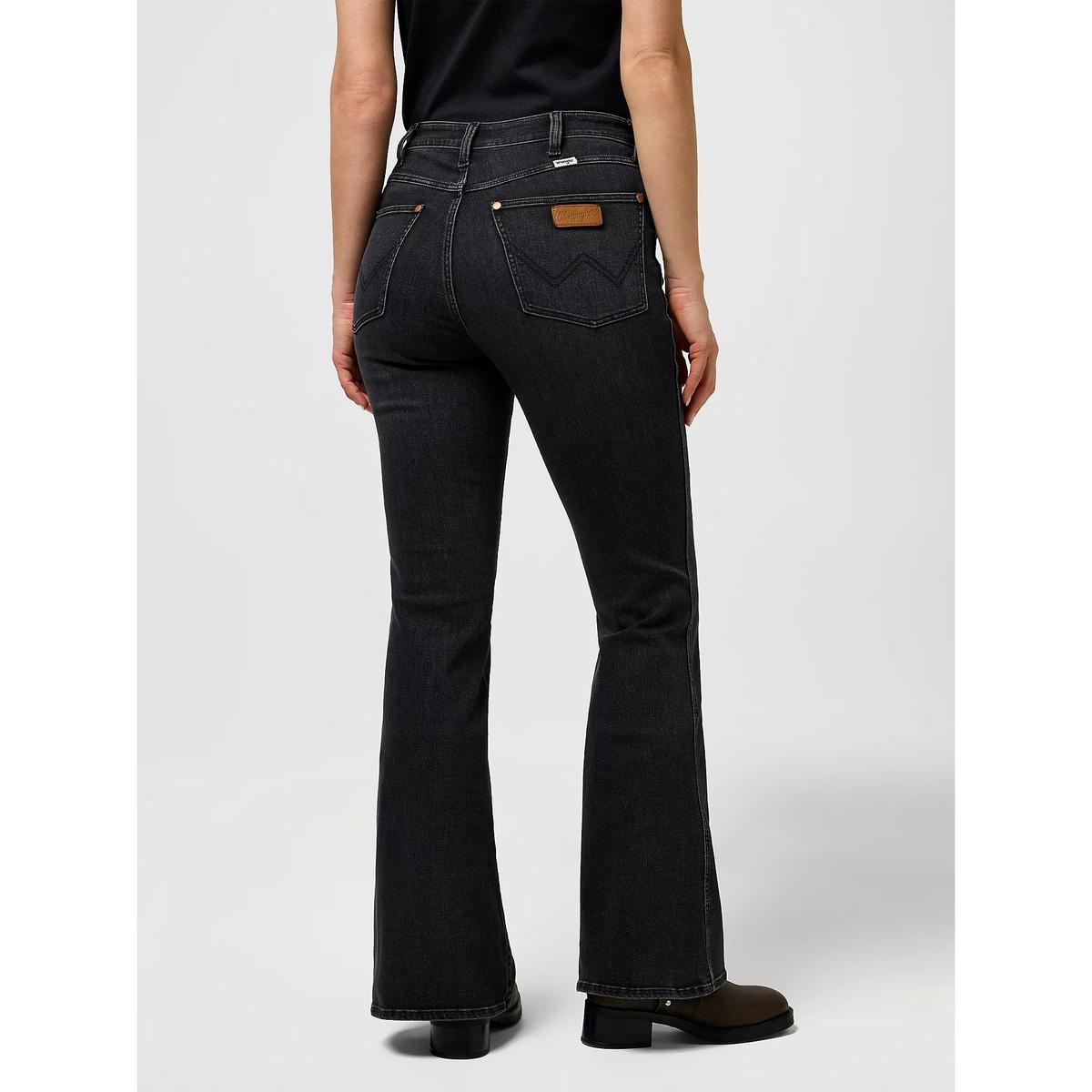 product/w/r/wrangler-112371137-black-4.jpg