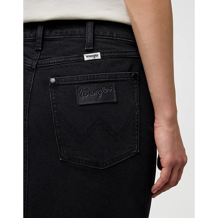product/w/r/wrangler-112371159-black-7.jpg