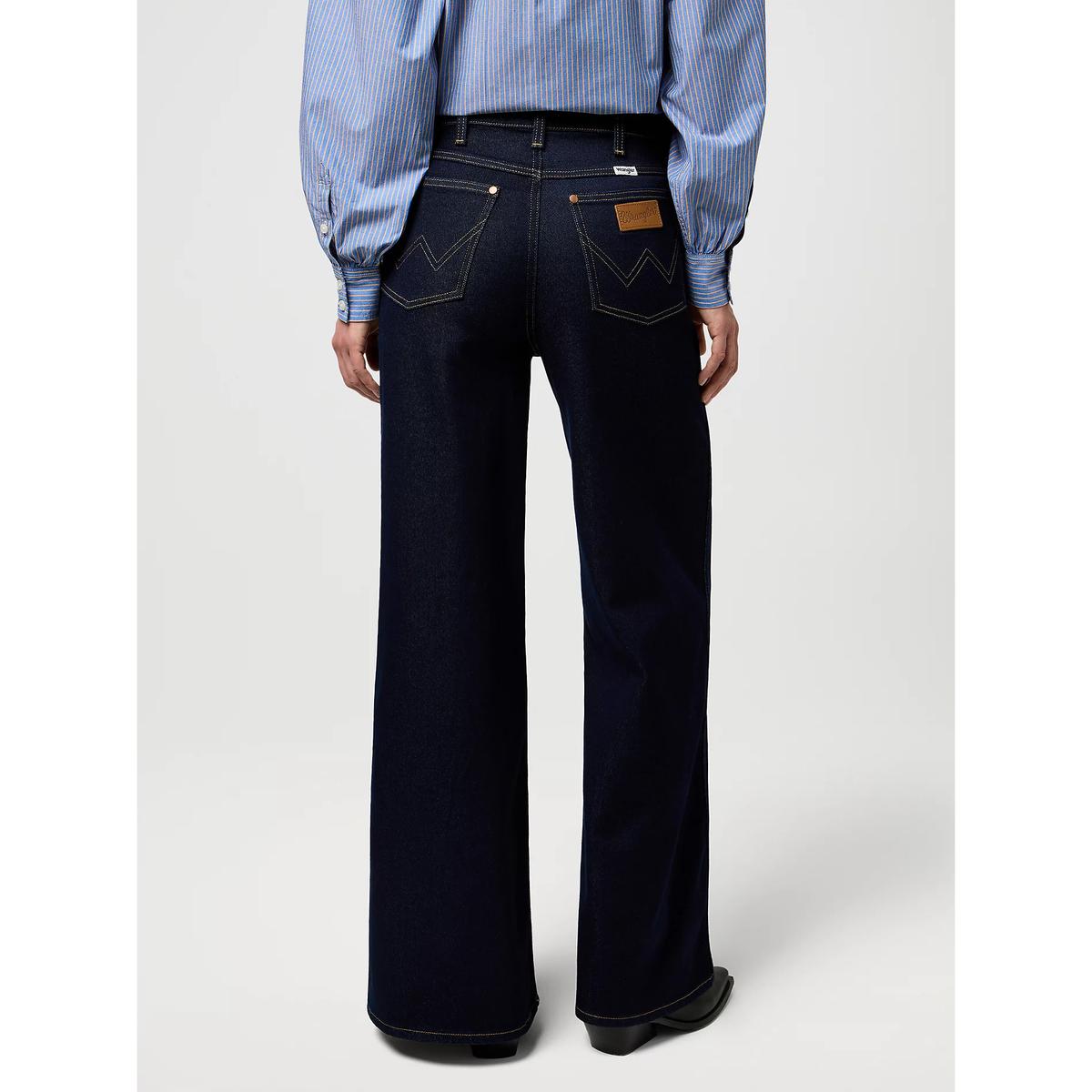 product/w/r/wrangler-112371187-blue-4.jpg