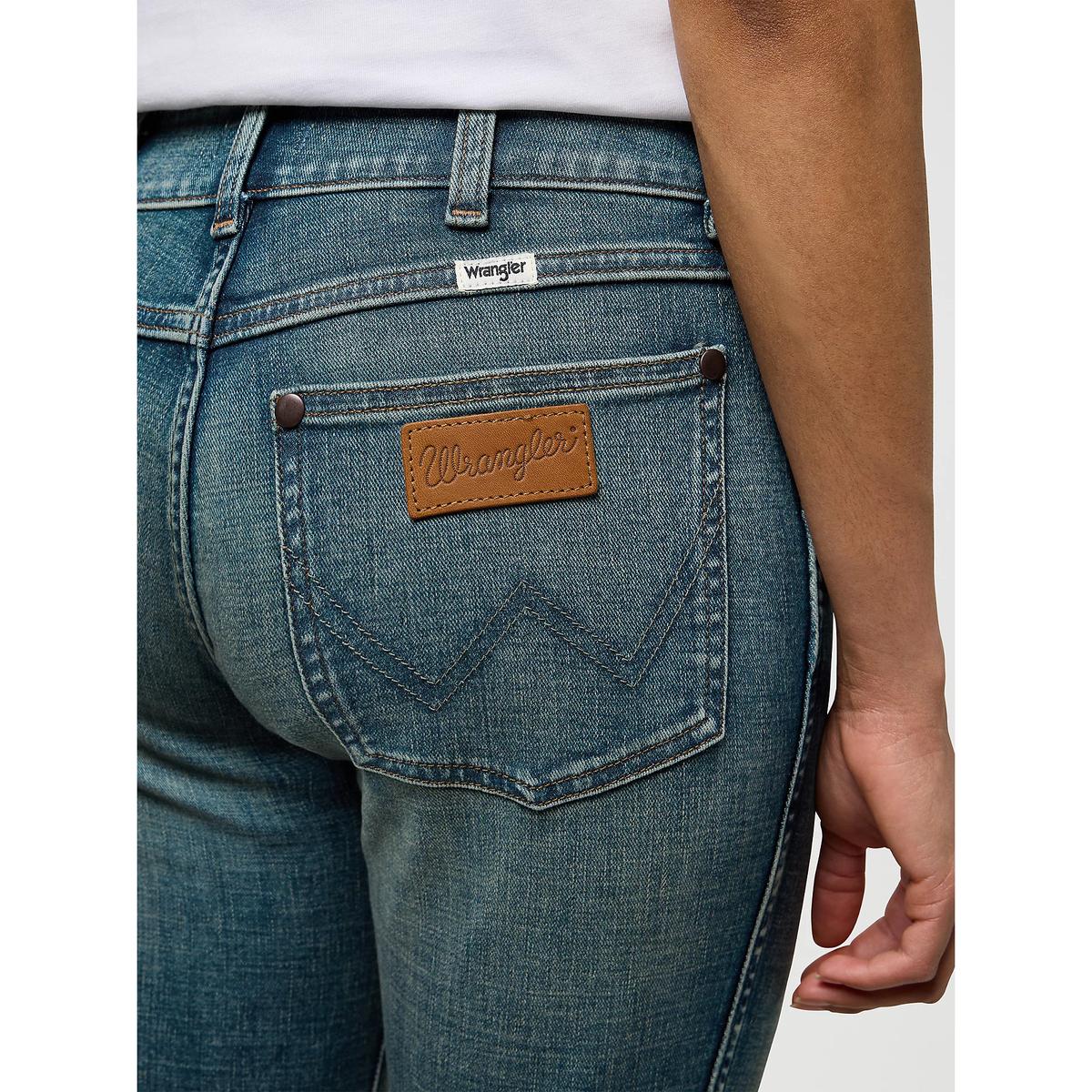 product/w/r/wrangler-112371209-blue-8.jpg