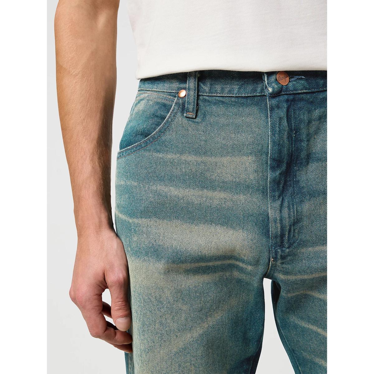 product/w/r/wrangler-112371513-stormy-12.jpg