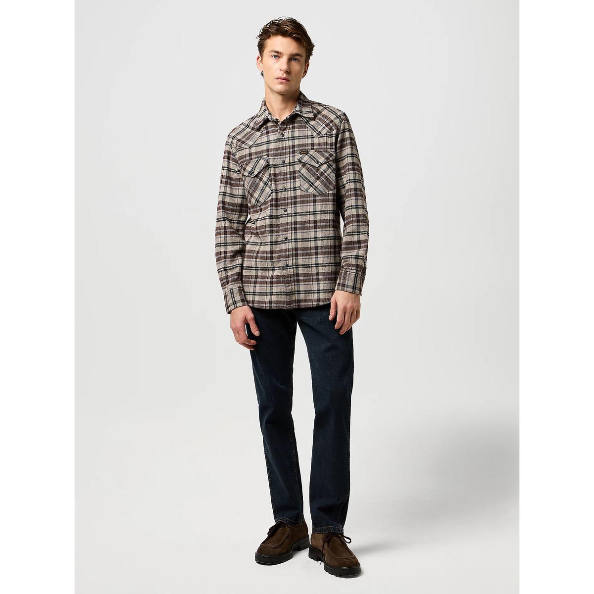product/w/r/wrangler-112371526-rich-black-6.jpg