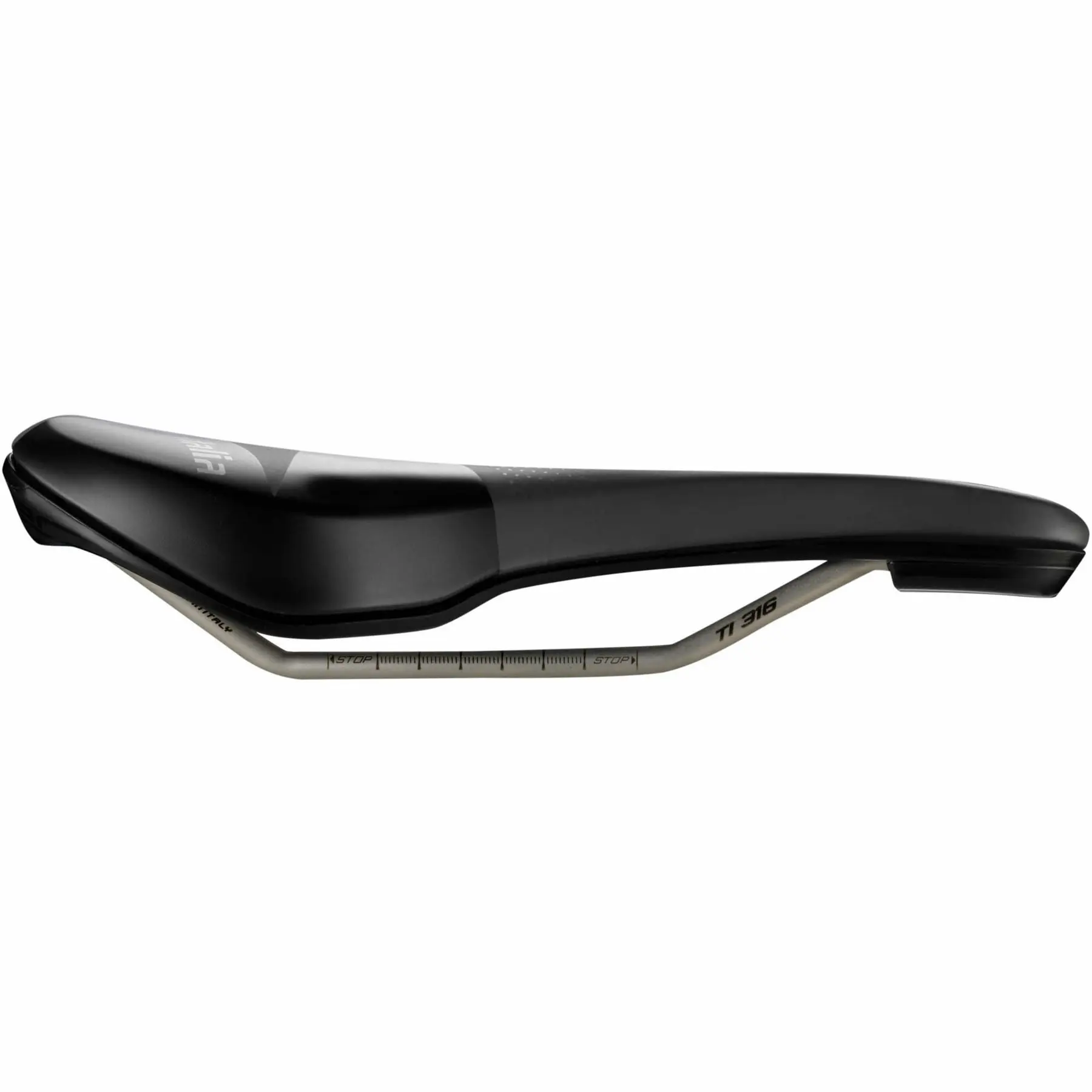 Velo Store - UK Saddle Selle Italia X-Bow Superflow TI | Extra 10% off with Subscription, Postage £16.79 to UK Fedex.
