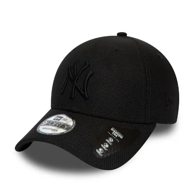 0193648215308 - New Era Diamond Era 9Forty Adjustable Cap NY YANKEES Schwarz Schwarz 0193648215308 - New Era Diamond Era 9Forty Adjustable Cap NY YANKEES Schwarz Schwarz