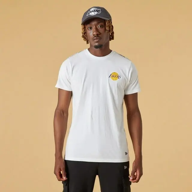 0196313101661 - Kurzarm-T-Shirt Los Angeles Lakers Sleeve Taping