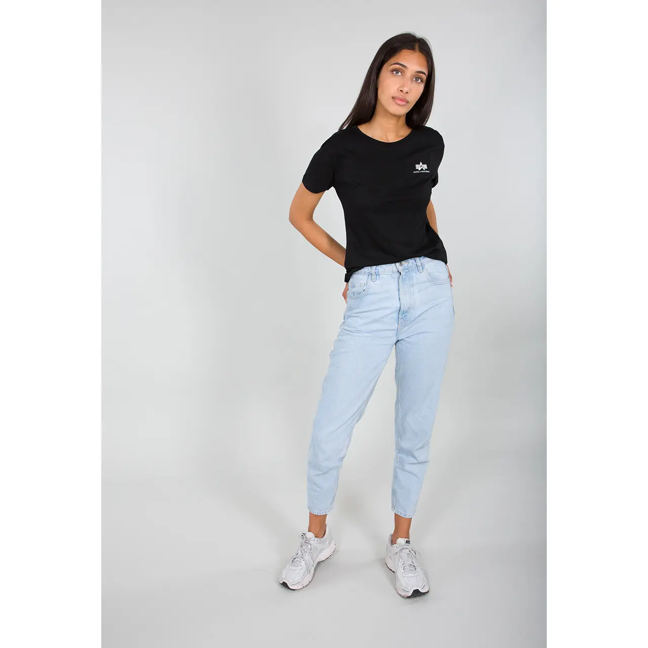 Image of Frauen-T-Shirt Alpha Industries Basic Small Logo