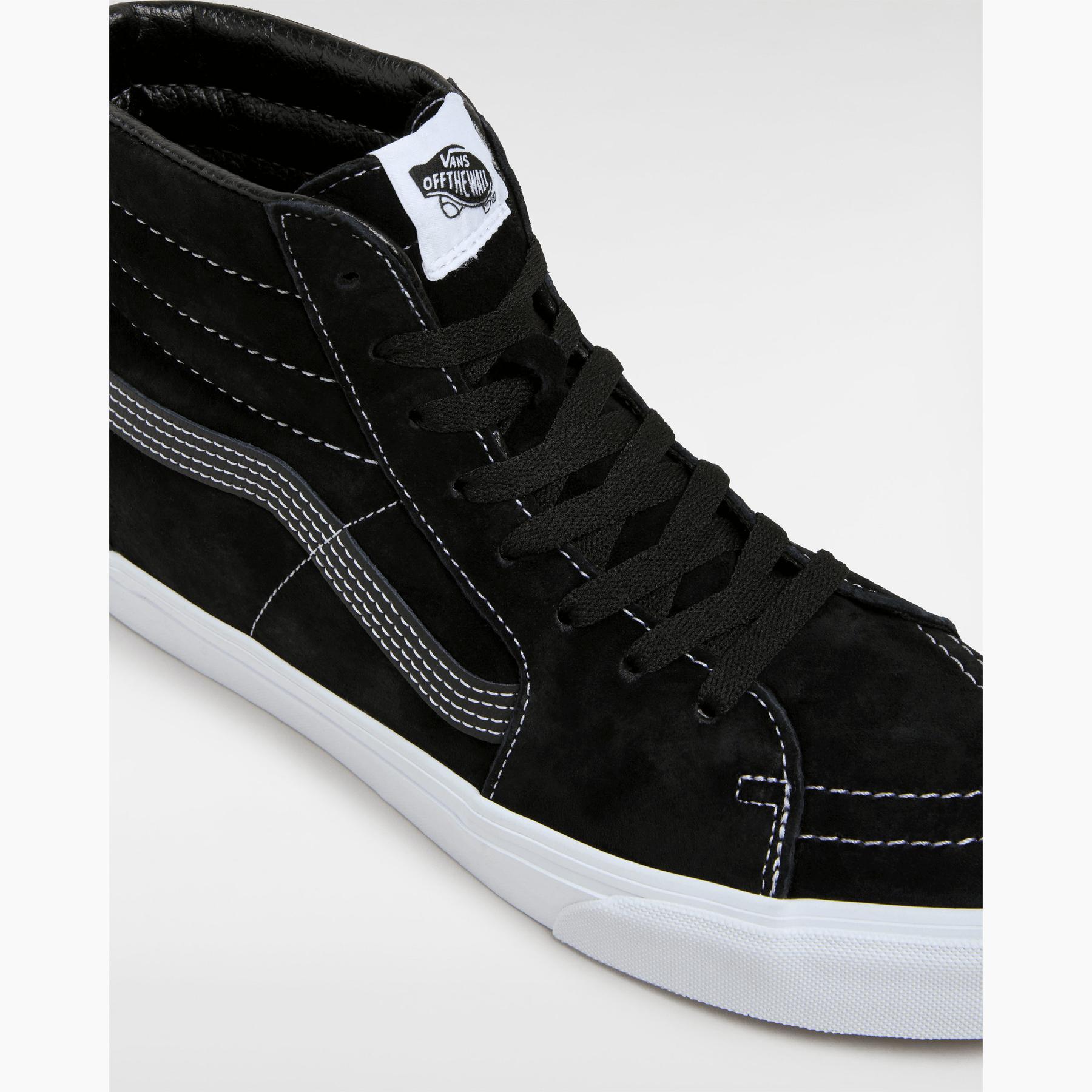 product/2/0/2025_10_vans_vn000cmxbm8_4.jpg