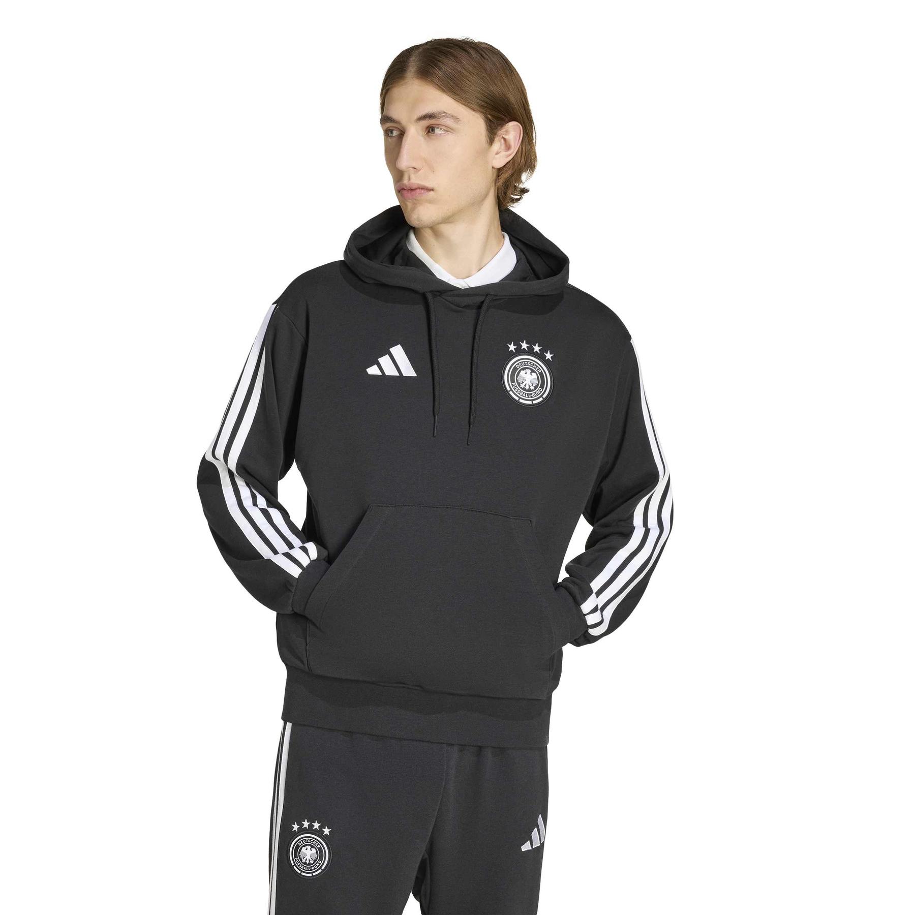 product/2/0/2025_11_12_adidas_jz9346_2_apparel_on_model_standard_view_white.jpg