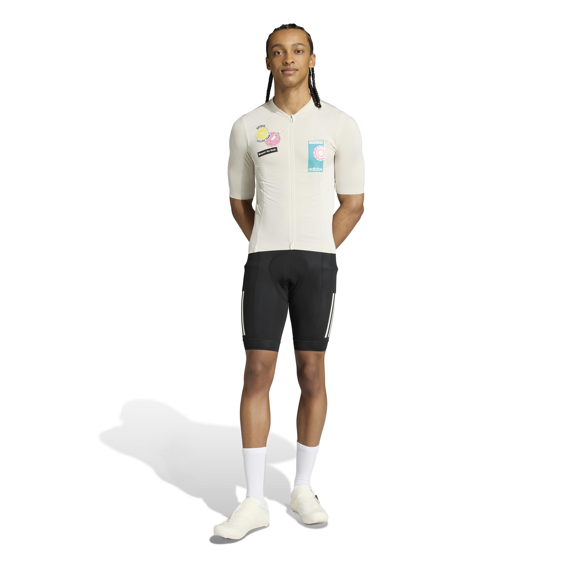 product/2/0/2025_11_adidas_jx8755_5_apparel_on_model_standard_outfit_view_white.jpg
